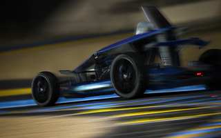 Illustration for article titled Fans Design Their Own Gran Turismo 5 Car. So, Yeah, It Can "Transform".